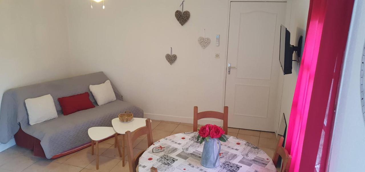 Un Petit Coin De France : A Cote De La Cite Medievale Apartman Carcassone Kültér fotó